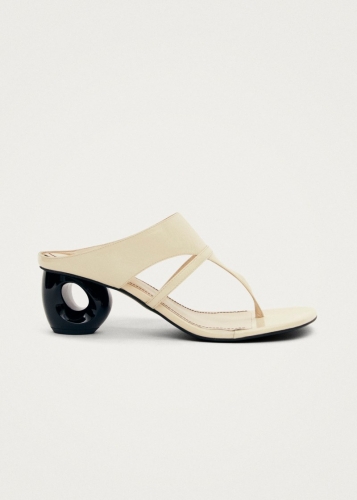 Alohas Damen-Sandalen "Dystaria" aus weißem Leder Alohas Damen-Sandalen "Dystaria" aus weißem Leder