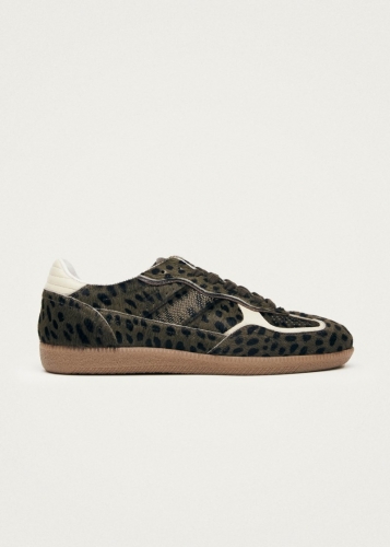Alohas Herren-Sneaker "TB.490 Rife" aus hellgrünem Leder